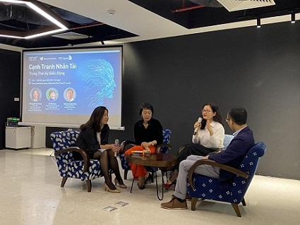  Ms. Nguyen Thu Trang, Country Head, Permanent Recruitment and Consulting Services, ManpowerGroup Vietnam shared about the demand for technical & solf skills