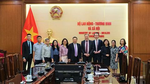 Thứ trưởng Lê Văn Thanh tiếp Đoàn lãnh đạo ManpowerGroup Việt Nam