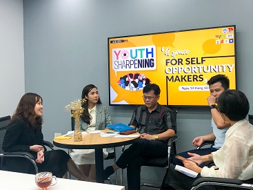 Manpower Vietnam shares tips to impress employers as well as esential skills for career journey