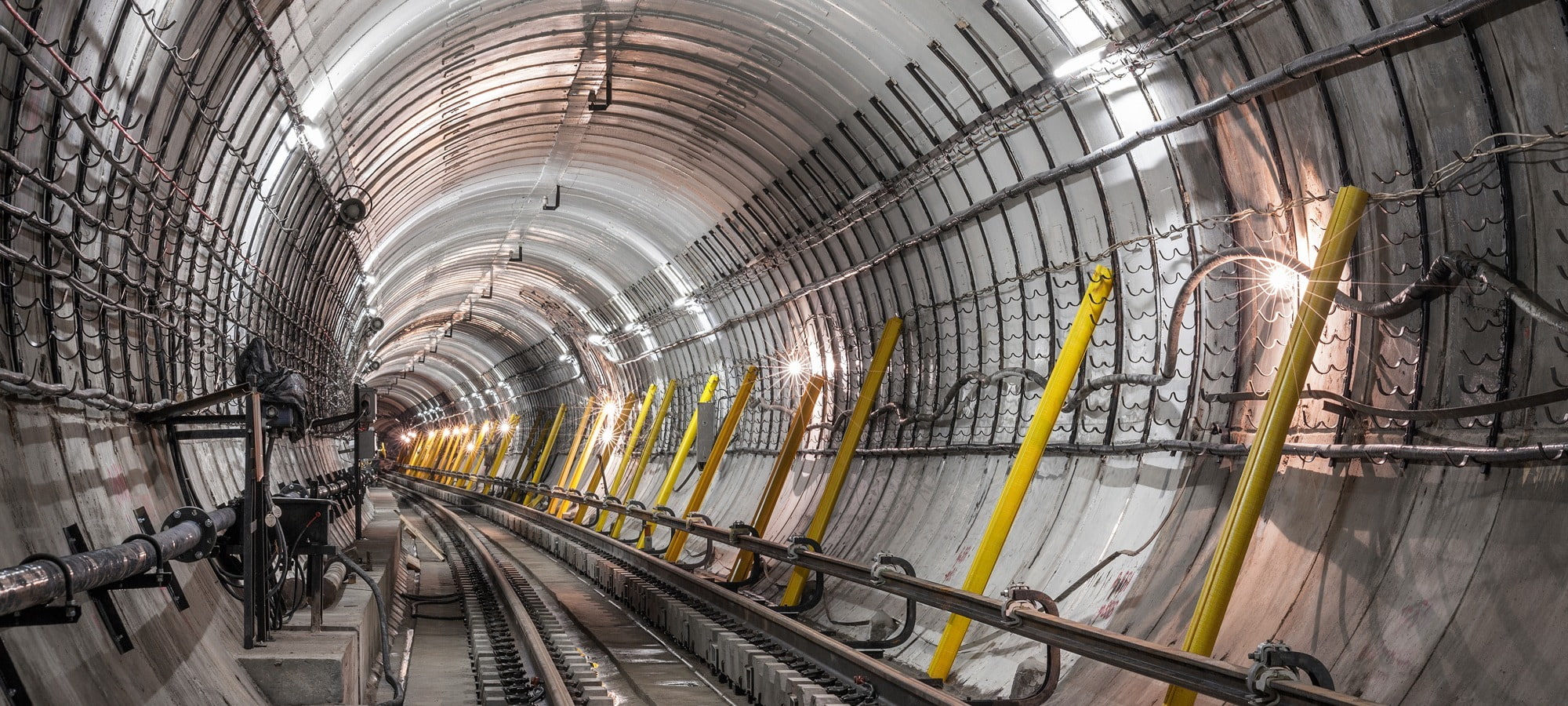 Train tunnel