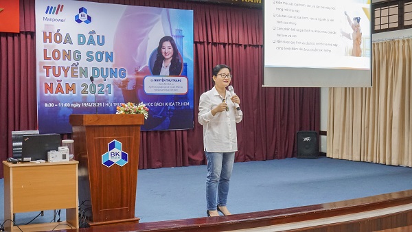 Ms. Nguyen Thu Trang, Country Head, Permanent Recruitment, Executive Search and Consulting Services, ManpowerGroup Vietnam, had an insightful sharing session 