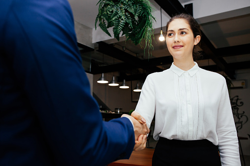 How to Nail Your First Impression With HR/Hiring Managers? 