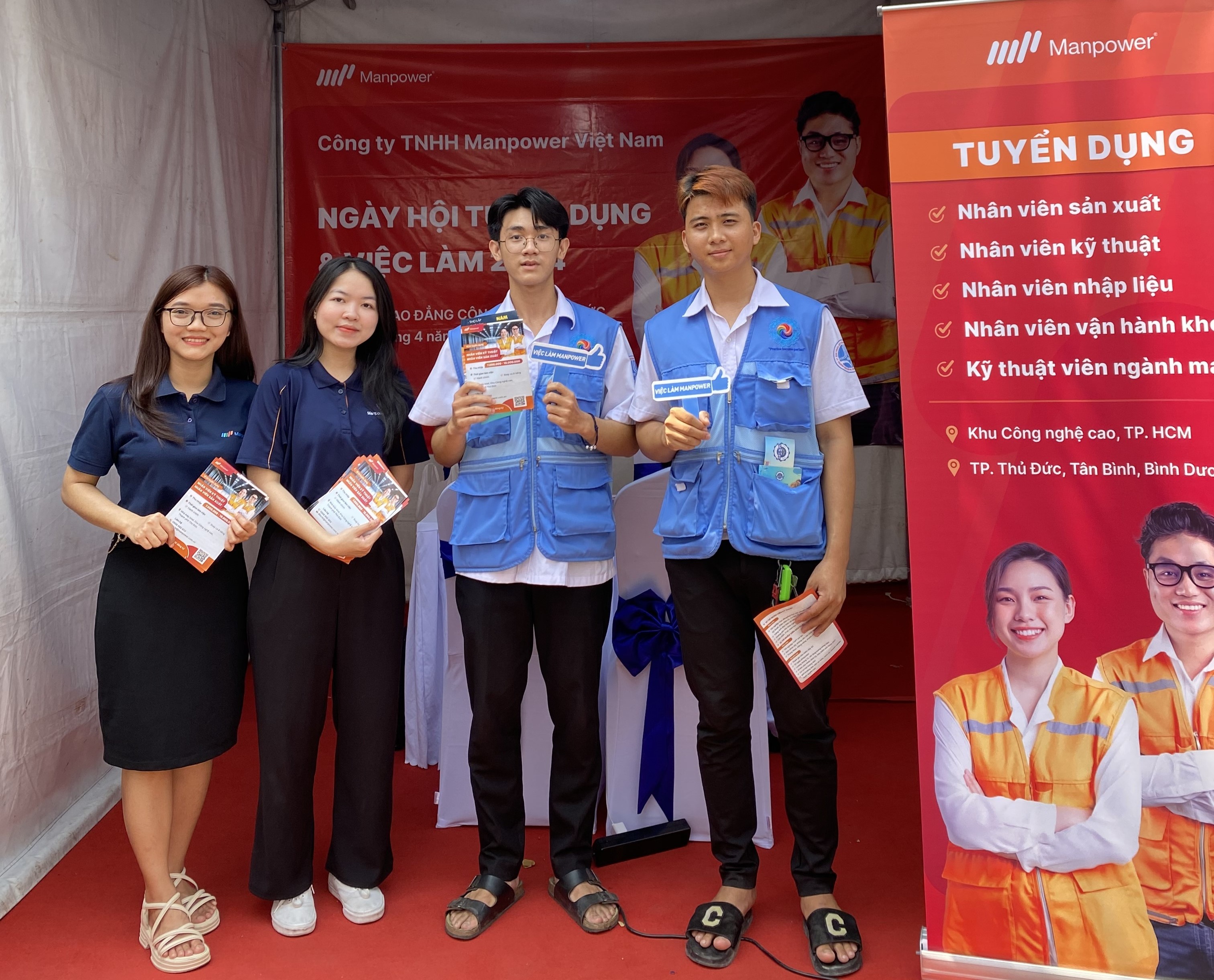 Manpower Vietnam’s job booth at Thu Duc College of Technology’s Career Fair 2024 