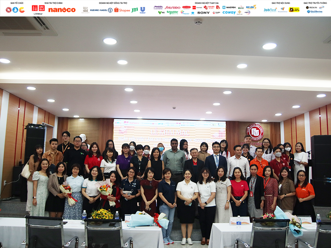 FTU2 Career Fair: Career consulting by ManpowerGroup Vietnam - Preparing young people for successful future careers