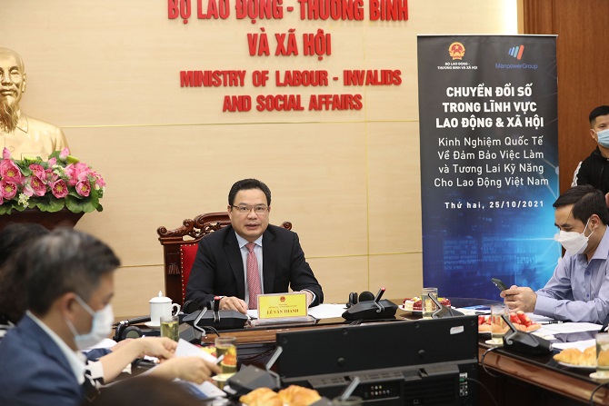 Manpower Vietnam discuss international experiences of digital transformation and the new in-demand skills with MOLISA